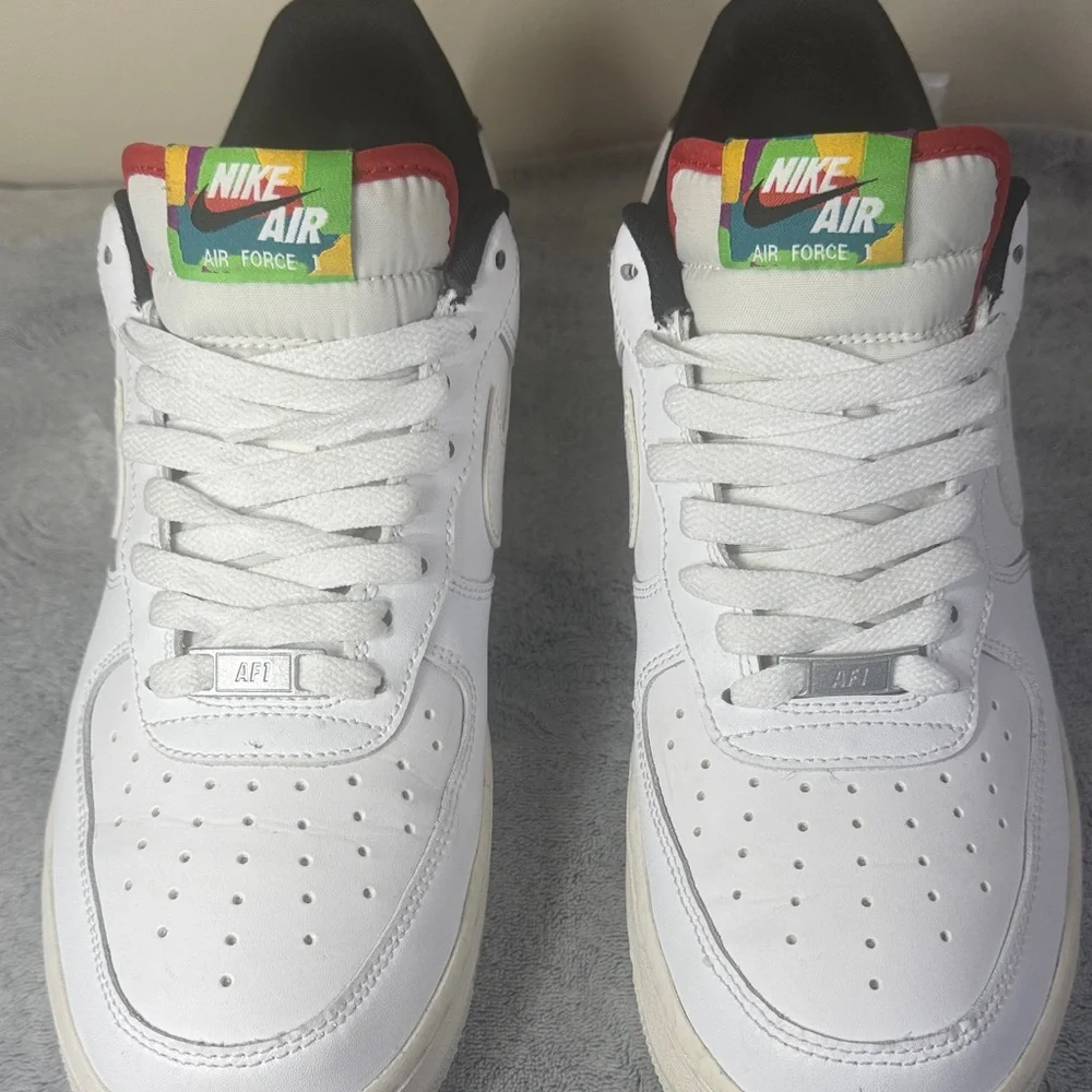 Nike these limited